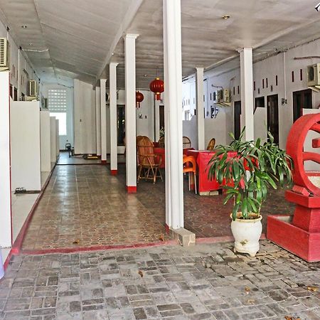Oyo 91416 Puri 88 Homestay Купанґ Екстер'єр фото
