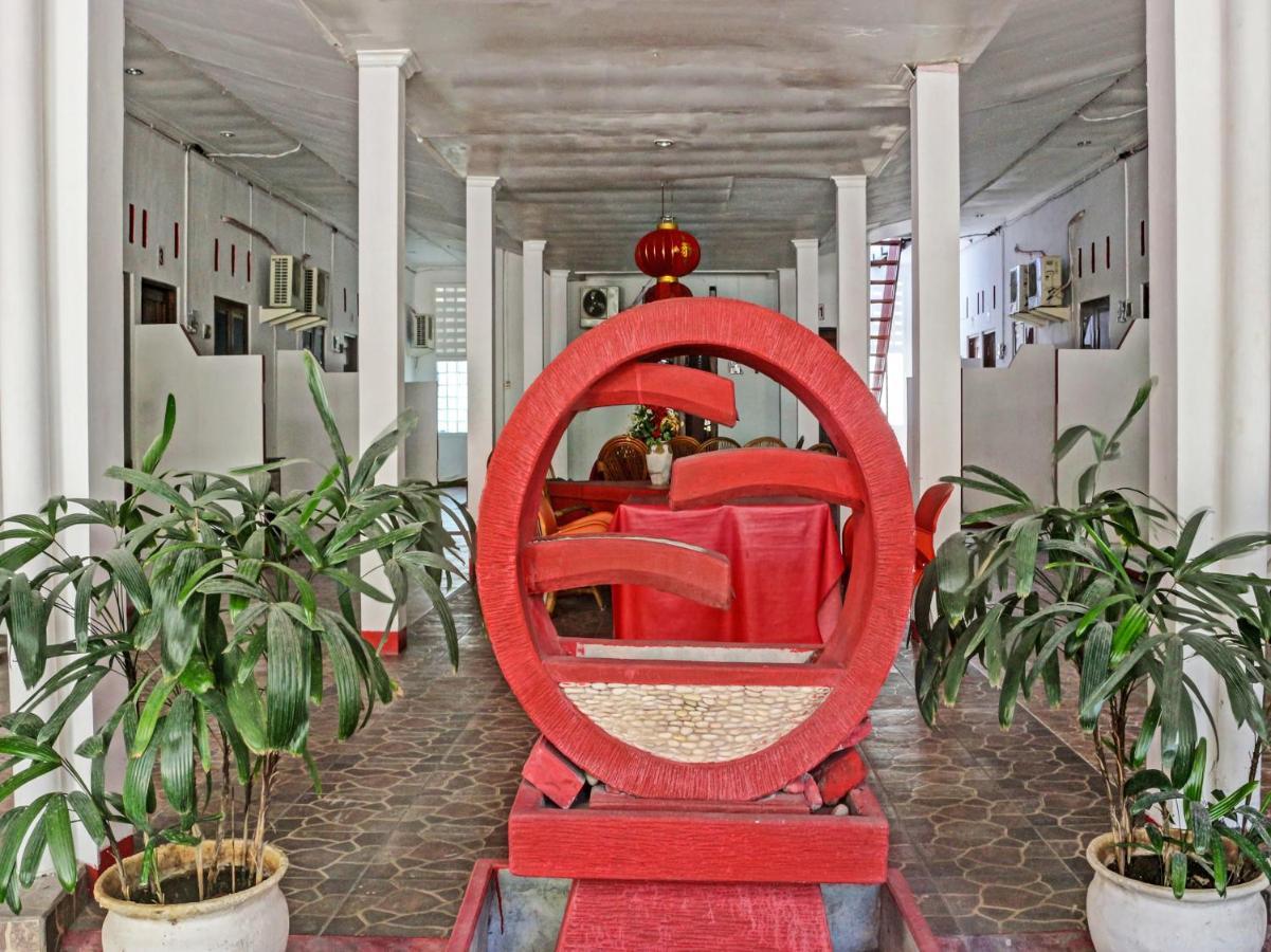 Oyo 91416 Puri 88 Homestay Купанґ Екстер'єр фото